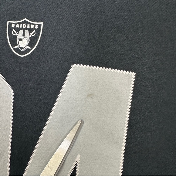 NFL Oakland Raiders Football Team #24 Marshawn Lynch Nike Cotton T-shirt Men’s - Picture 6 of 13